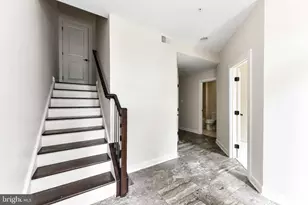 3160 Yeager Dr, Herndon, VA 20171 - Photo 3