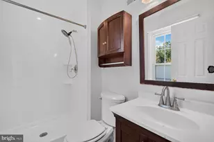 4400 Cheatham Ct, Alexandria, VA 22310 - Photo 17