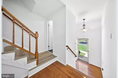 4867 Carriagepark Road, Fairfax, VA 22032 - Photo 3