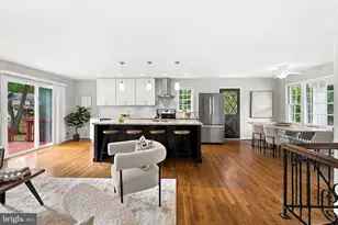 8715 Falkstone Ln, Alexandria, VA 22309 - Photo 7