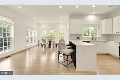 4349 Patriot Park Court, Fairfax, VA 22030 - Photo 11