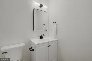 9254 Cardinal Forest Ln, Lorton, VA 22079 - Photo 19