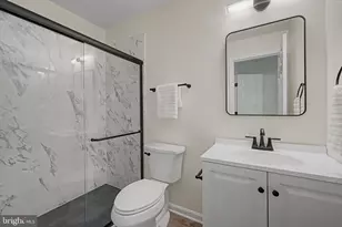 9254 Cardinal Forest Ln, Lorton, VA 22079 - Photo 23