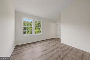 9254 Cardinal Forest Ln, Lorton, VA 22079 - Photo 21
