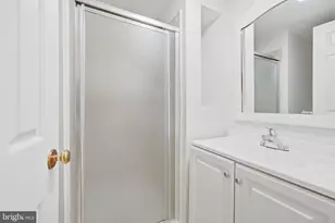 6127 Calico Pool Ln, Burke, VA 22015 - Photo 29