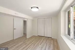 7028 Bradley Cir, Annandale, VA 22003 - Photo 55