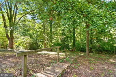 7028 Bradley Circle, Annandale, VA 22003 - Photo 63