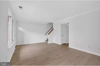 1703 Westwind Way #7-B, McLean, VA 22102 - Photo 1