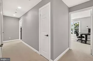 5717 River Dr, Lorton, VA 22079 - Photo 43