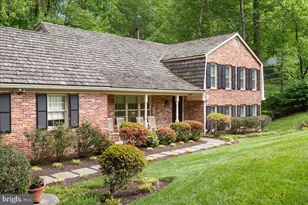 11404 Octagon Ct, Fairfax, VA 22030 - Photo 5