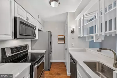8509 Barrington Court #J, Springfield, VA 22152 - Photo 13