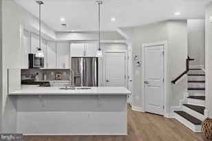 4373 Black Tulip Wy, Chantilly, VA 20151 - Photo 7