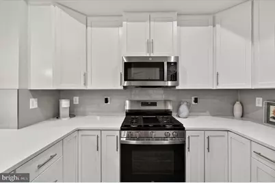 4373 Black Tulip Way #241, Chantilly, VA 20151 - Photo 11