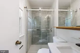 7215 Willow Oak Pl, Springfield, VA 22153 - Photo 25