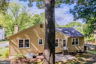 9718 Loch Linden Ct, Fairfax, VA 22032 - Photo 47