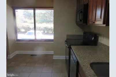 6896 Deer Run Drive, Alexandria, VA 22306 - Photo 5