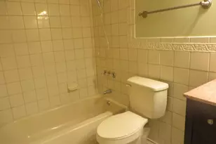 6896 Deer Run Dr, Alexandria, VA 22306 - Photo 23