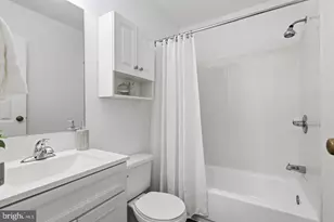 6822 Perry Penney Dr, Annandale, VA 22003 - Photo 27