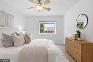 6822 Perry Penney Dr, Annandale, VA 22003 - Photo 29
