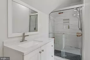 606 Brockman Ct, Great Falls, VA 22066 - Photo 69