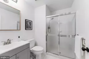 1425 Greenmont Ct, Reston, VA 20190 - Photo 21