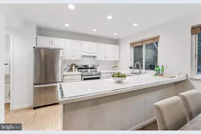 1425 Greenmont Court, Reston, VA 20190 - Photo 13
