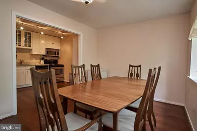1650 Parkcrest Circle #300, Reston, VA 20190 - Photo 11