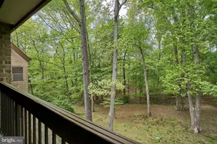 1650 Parkcrest Cir, Reston, VA 20190 - Photo 17