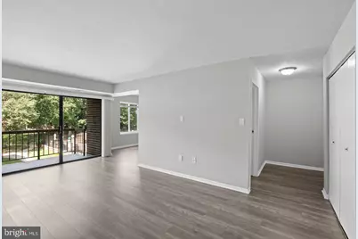 9728 Kingsbridge Drive #302, Fairfax, VA 22031 - Photo 3