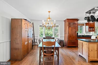 6422 Boulevard View, Alexandria, VA 22307 - Photo 9