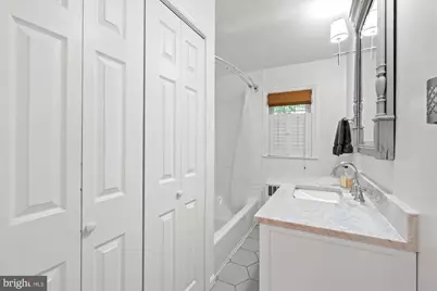 6422 Boulevard View, Alexandria, VA 22307 - Photo 31