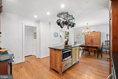 6422 Boulevard View, Alexandria, VA 22307 - Photo 15