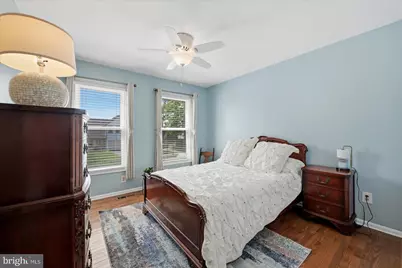 13704 Springhaven Drive, Chantilly, VA 20151 - Photo 19