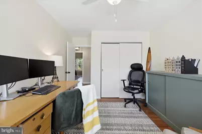 13704 Springhaven Drive, Chantilly, VA 20151 - Photo 17