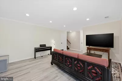 13704 Springhaven Drive, Chantilly, VA 20151 - Photo 23