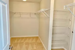 2405 Cypress Green Ln, Herndon, VA 20171 - Photo 17