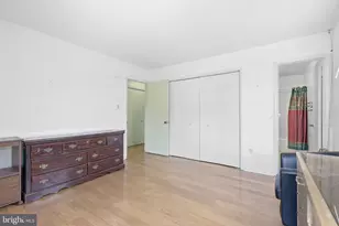 6369 Silver Ridge Cir, Alexandria, VA 22315 - Photo 7