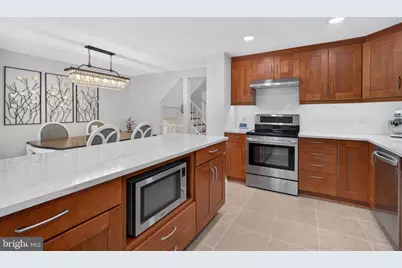 6636 Greenleigh Lane, Alexandria, VA 22315 - Photo 7
