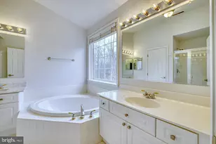 5742 Governors Pond Cir, Alexandria, VA 22310 - Photo 21