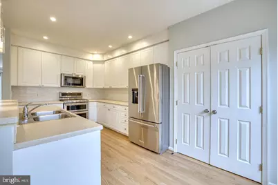 5742 Governors Pond Circle, Alexandria, VA 22310 - Photo 15