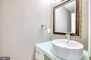 5742 Governors Pond Cir, Alexandria, VA 22310 - Photo 17