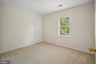 2669 Reign St, Herndon, VA 20171 - Photo 41