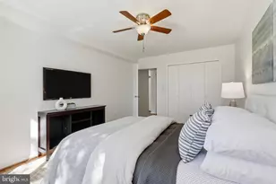 6631 Wakefield Dr, Alexandria, VA 22307 - Photo 13