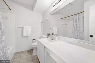 2165 Cabots Point Ln, Reston, VA 20191 - Photo 31