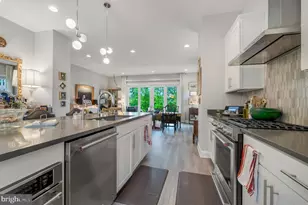 4489 Lateleaf Trl, Fairfax, VA 22030 - Photo 29