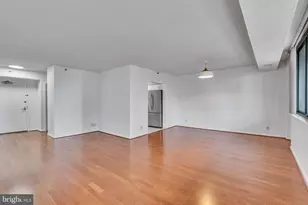 5501 Seminary Rd, Falls Church, VA 22041 - Photo 3