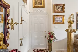 7702 Lafayette Forest Dr, Annandale, VA 22003 - Photo 5