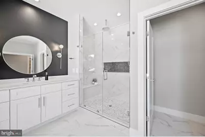 536 Walker Street SW, Vienna, VA 22180 - Photo 53