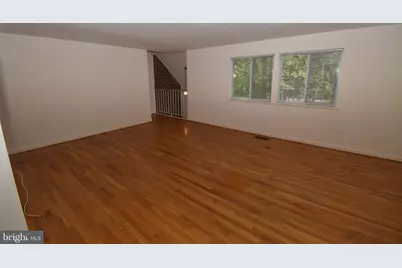 1436 Greenmont, Reston, VA 20190 - Photo 19