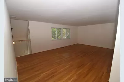 1436 Greenmont, Reston, VA 20190 - Photo 17
